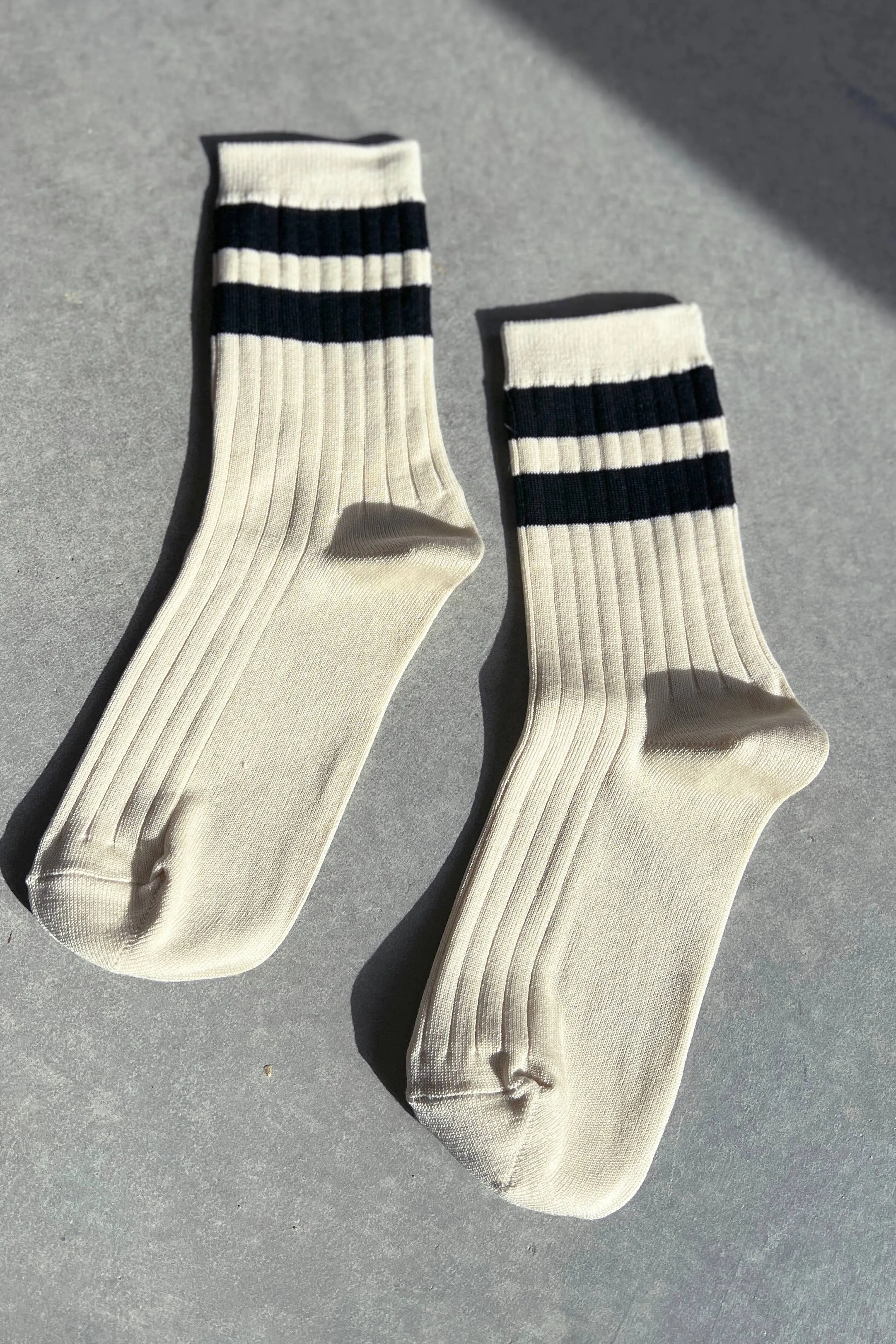 LE BON SHOPPE | Her Socks - Varsity: Cream Black